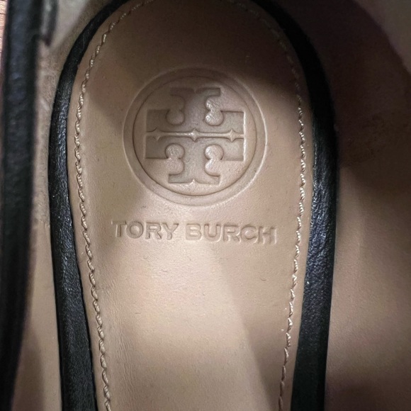 Tory Burch Flats - size 6 - Picture 3 of 6